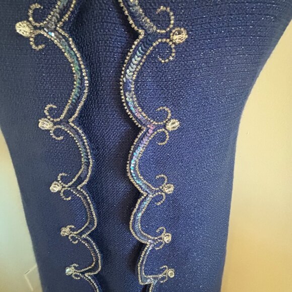 Beautiful Vintage Wool Blend Dress -Crystal and Sequin Embellishment (size 10) - Picture 10 of 14